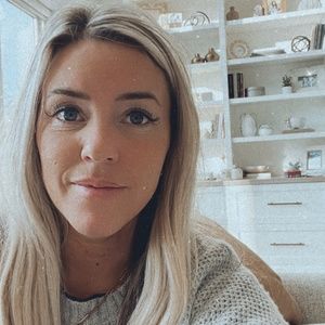 Meet your Posher, Lexi